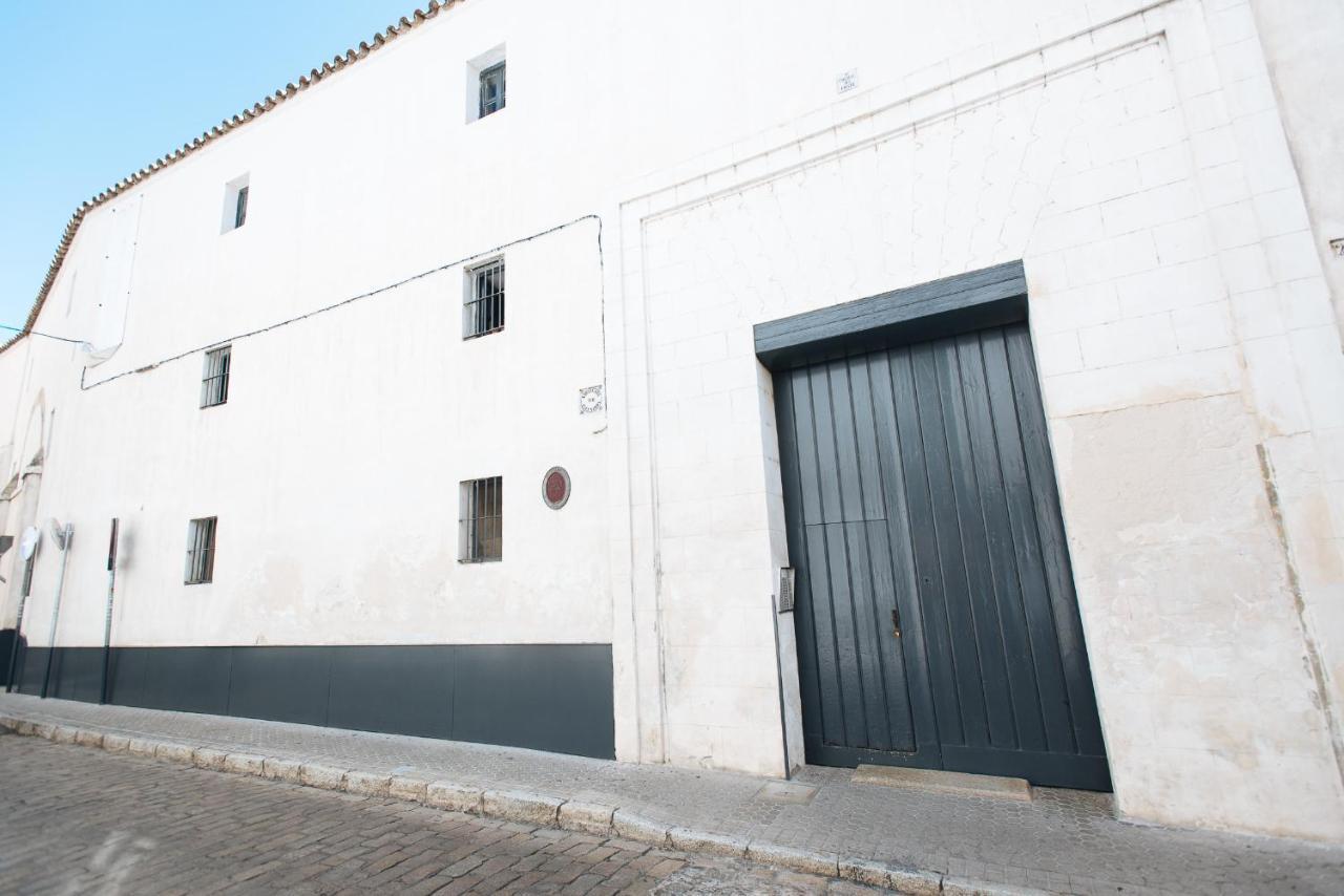 Aitana'S Retreat With Charming Garden Apartment Seville Exterior photo