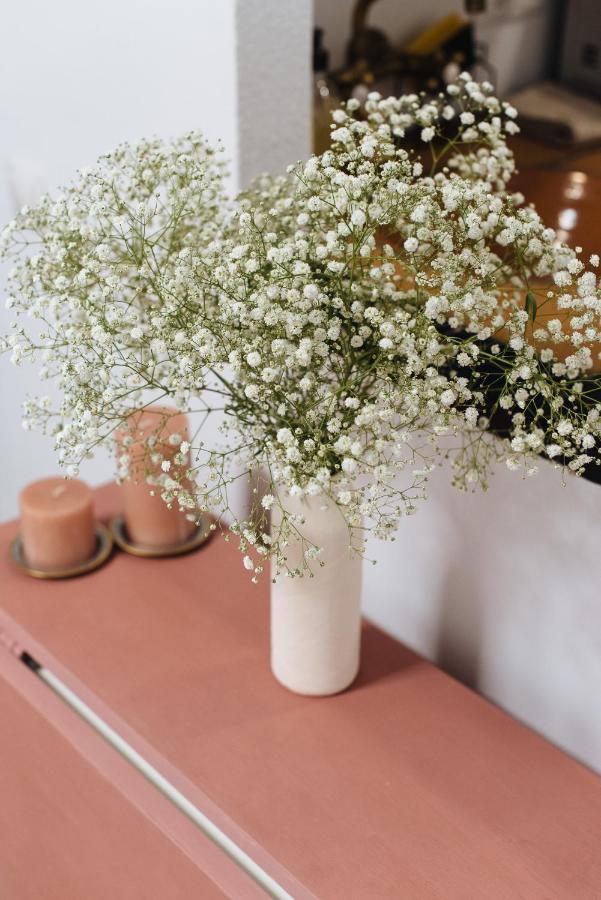 Aitana'S Retreat With Charming Garden Apartment Seville Exterior photo