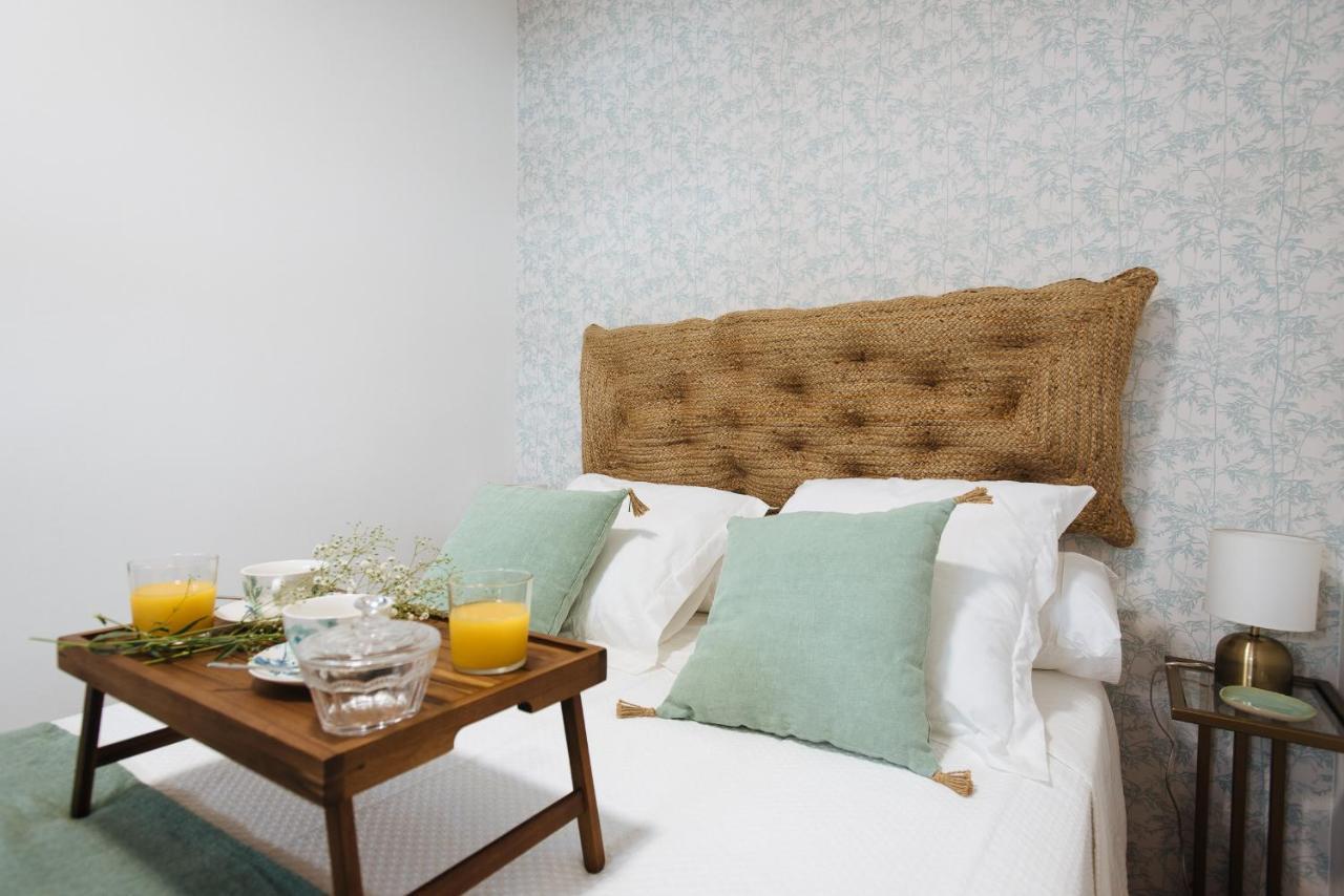 Aitana'S Retreat With Charming Garden Apartment Seville Exterior photo